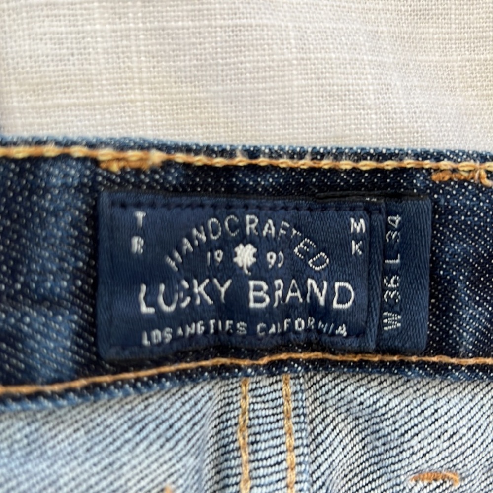 Men Lucky Brand 221 Original Straight jeans. Size 36W / 34L. - Picture 10 of 10